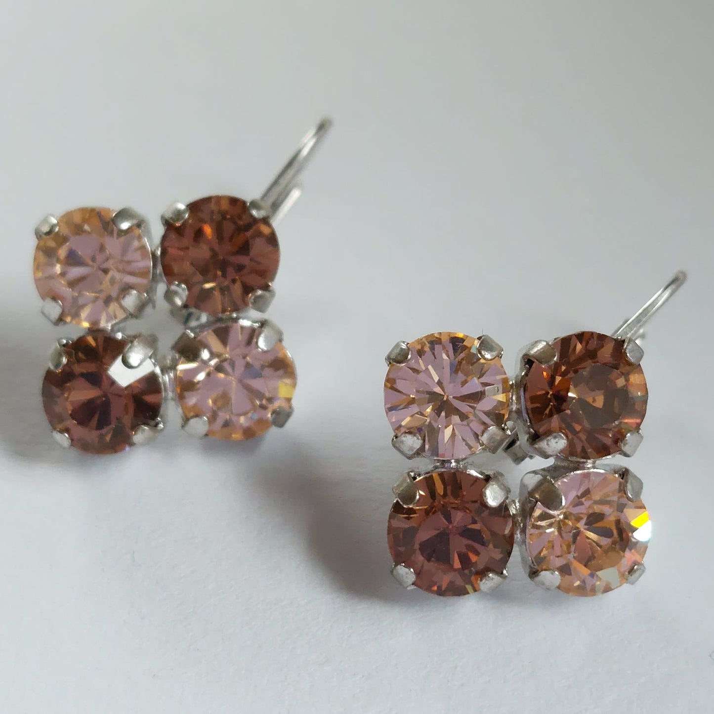 3613 Vintage Ohrringe mit Swarovski Kristallen 25mm
