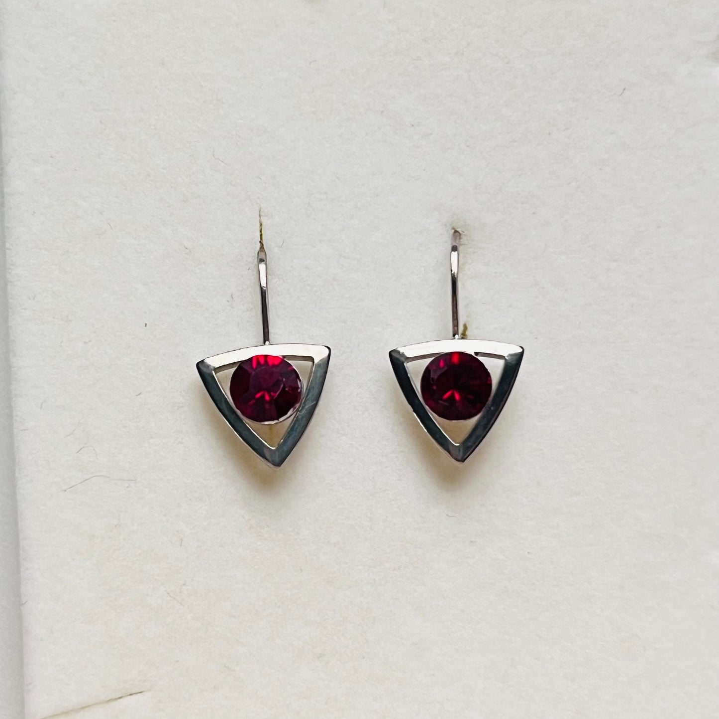 3911 Vintage Earrings mit Swarovski-Kristallen 20mm