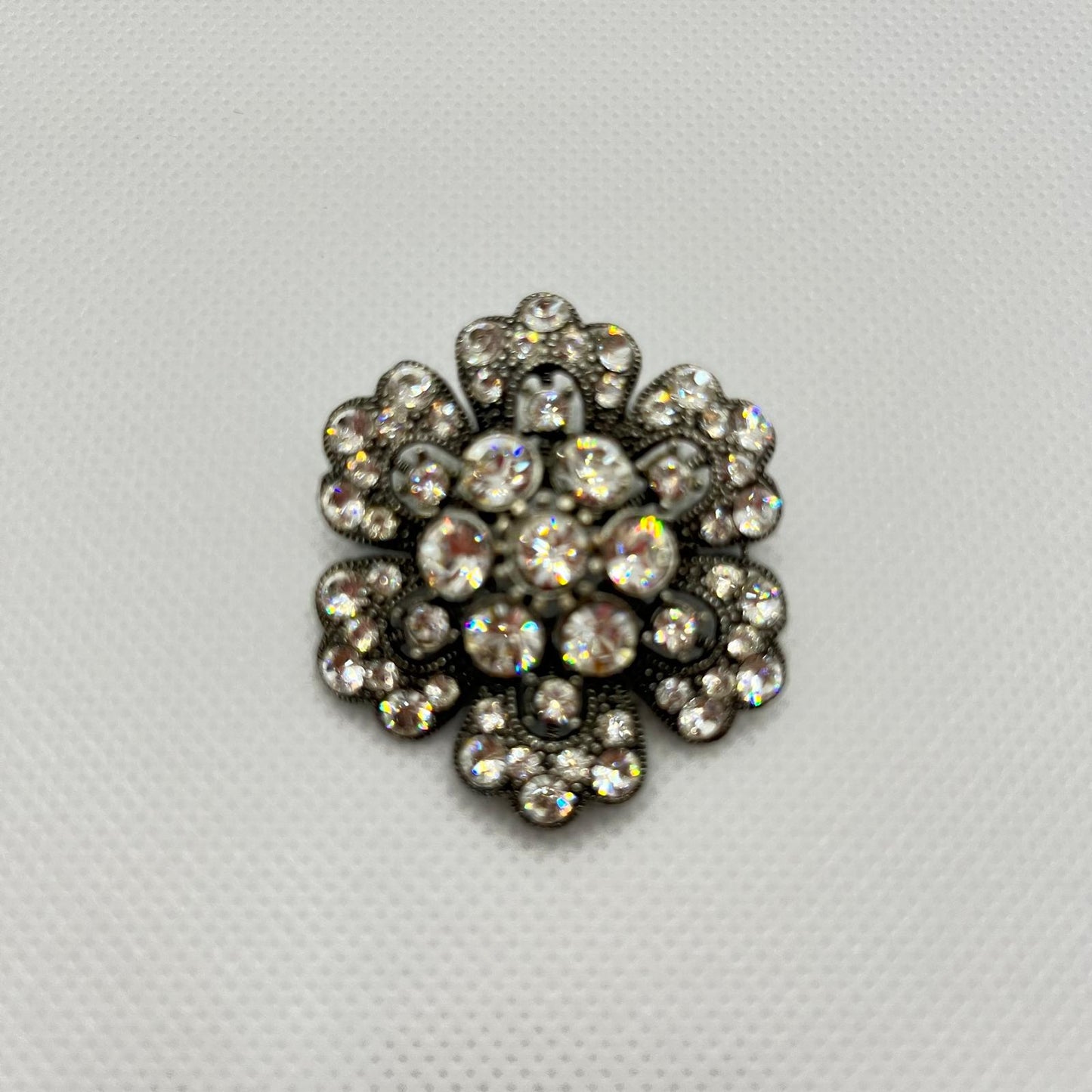 8794 Vintage Swarovski Kristallen Brosche 40mm