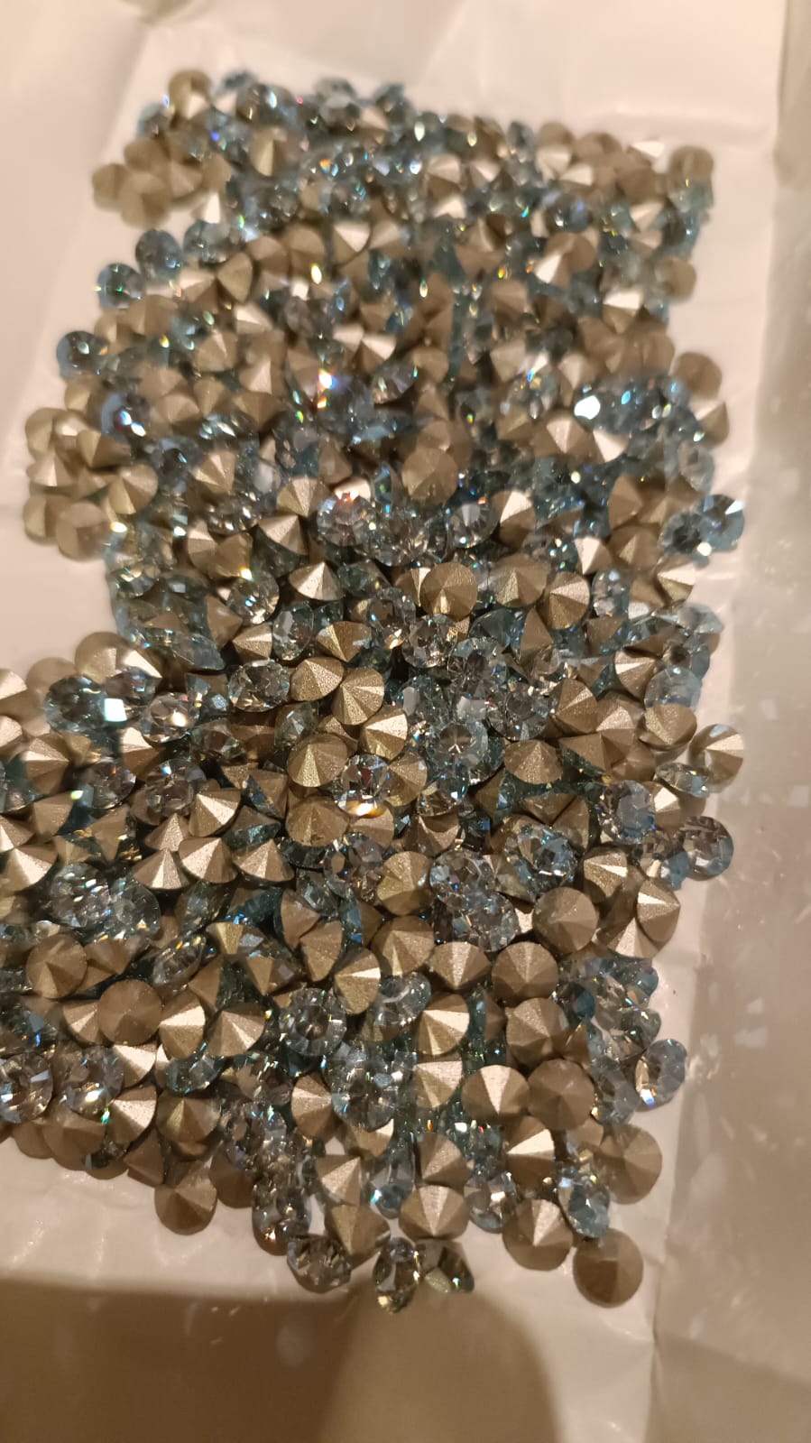 Swarovski® Chaton Light Azure Moonlight SS24