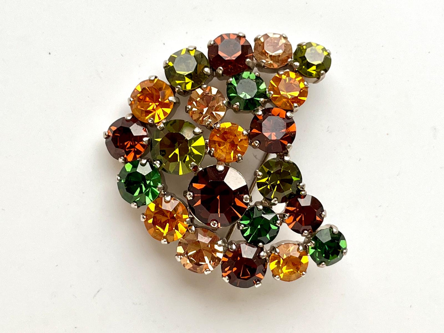 8471 Vintage Swarovski Kristallen Brosche 47mm