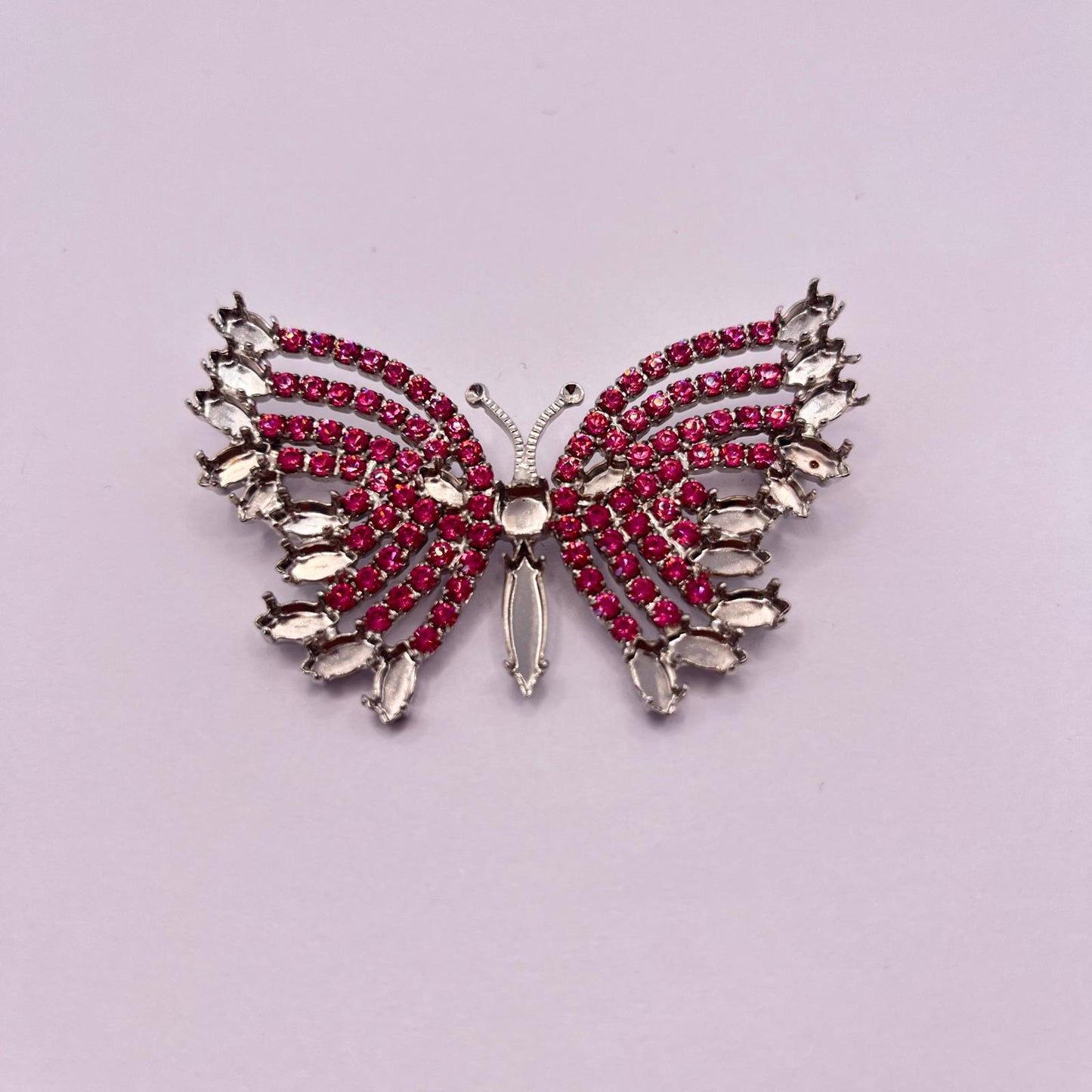 8924 Vintage Brosche mit unvollständigen Steinen zur Komplettierung mit Swarovski Kristallen füllen 58mm