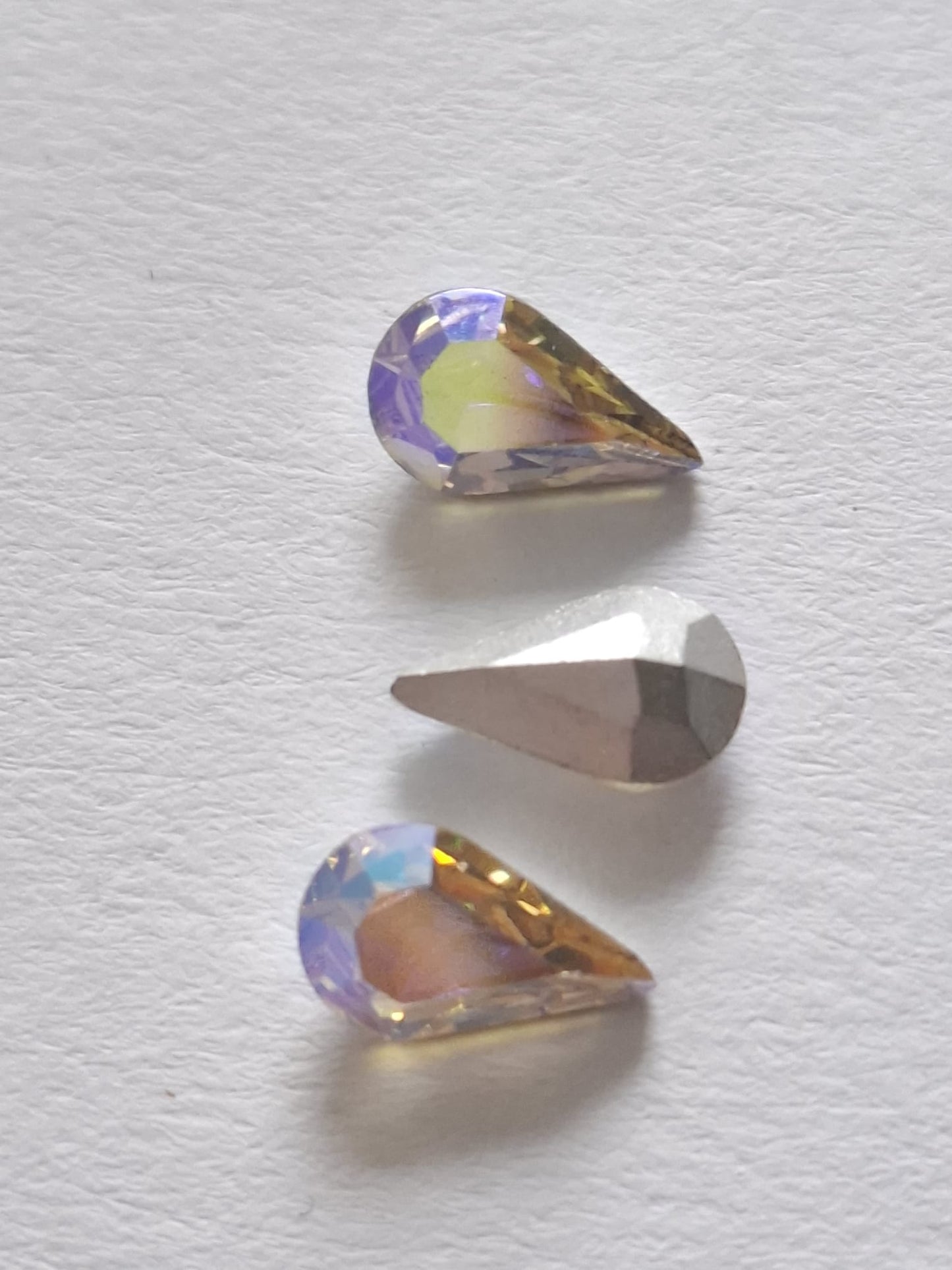 Swarovski® Fancy Vintage Pear-Shaped Crystal Aurore Boreale Silver Foiled 10mm