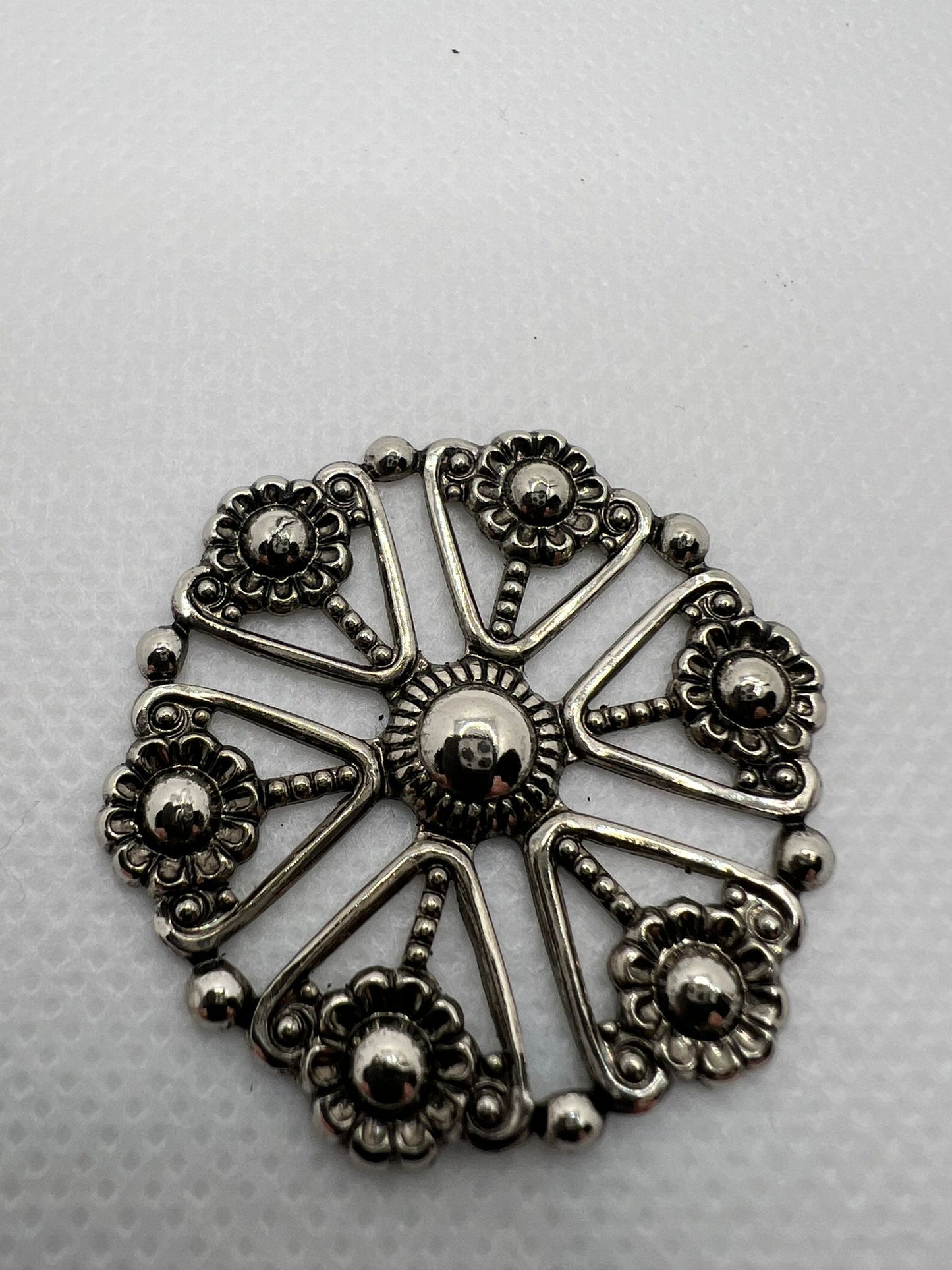 5878 Vintage Rhodium Filigren Schmuckzubehör 35mm