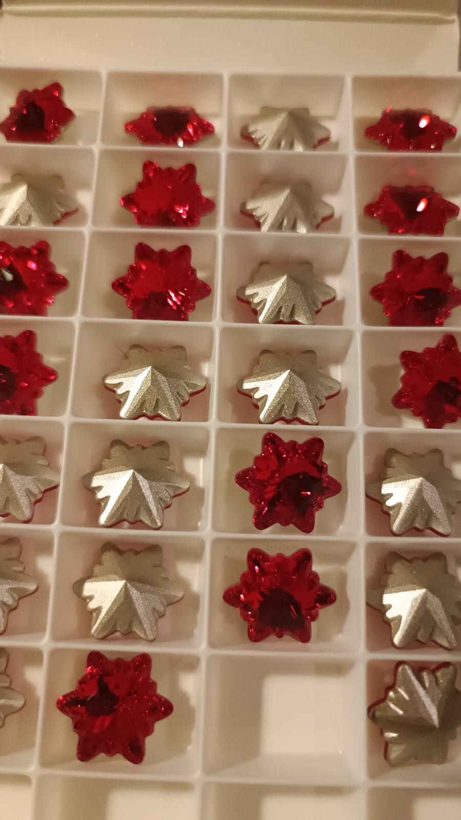 Swarovski® Fancy Edelweiss Light Siam 14mm