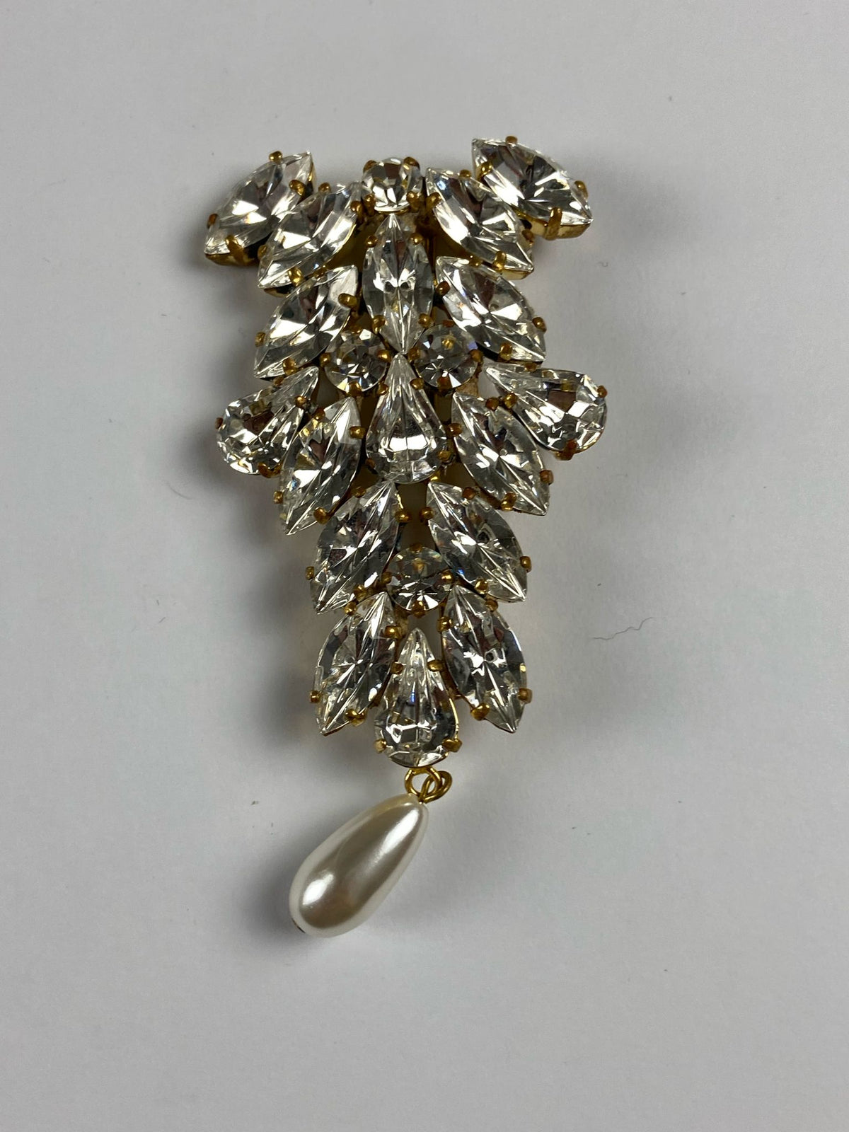 8766 Vintage Swarovski Kristallen Brosche 83mm