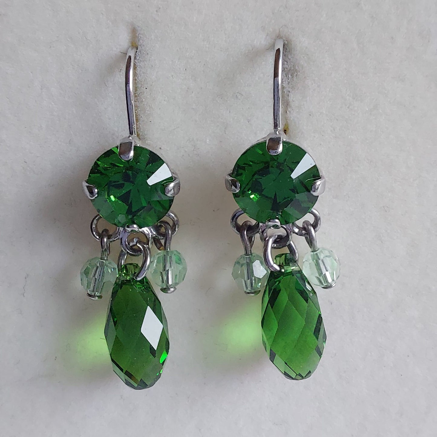 3193 Vintage-Ohrringe mit Swarovski Kristallen & Perlen 33mm