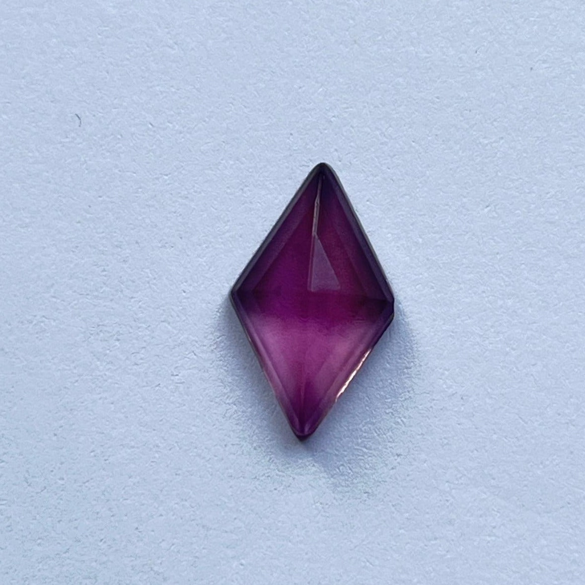 1000 Vintage Crystal Rhombus Amethyst 15mm