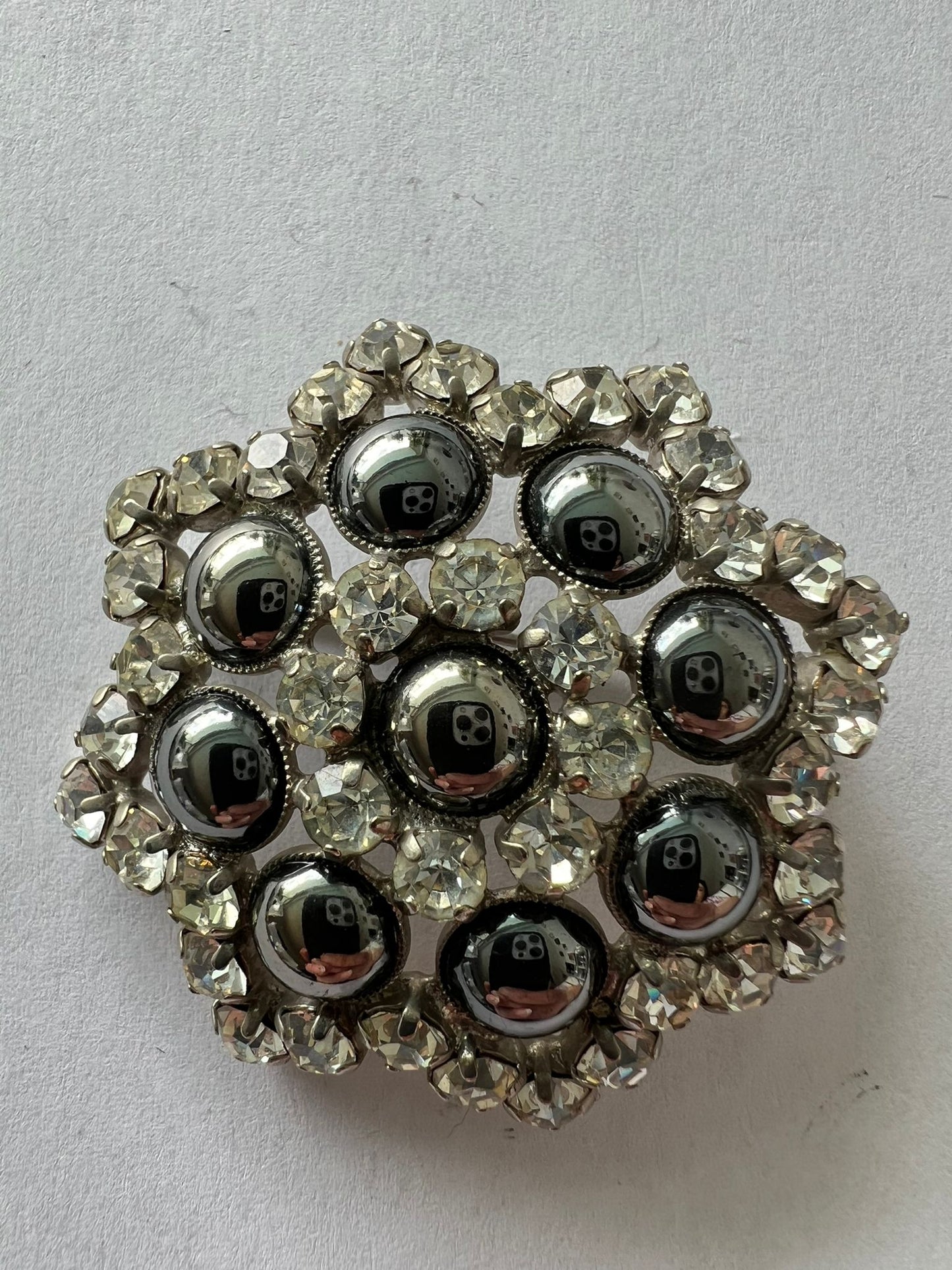 8527 Vintage Swarovski Kristallen Brosche 46mm