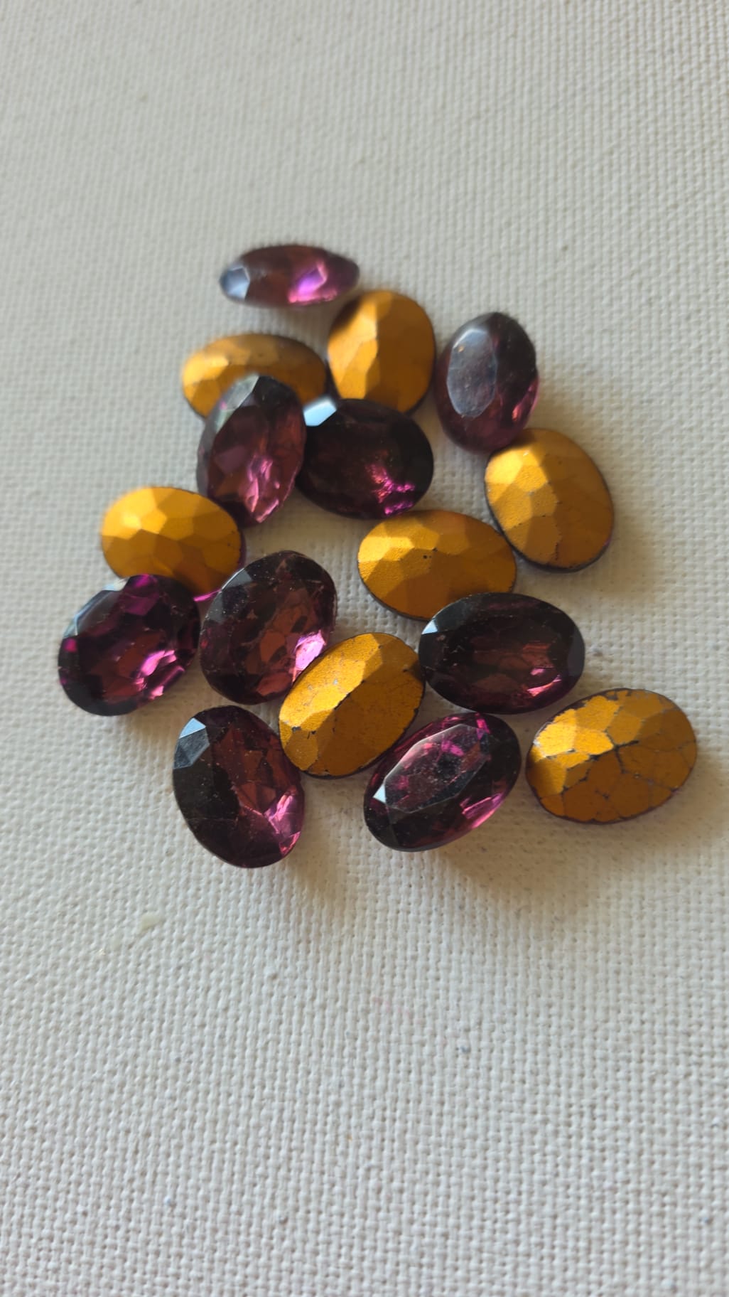Swarovski® Fancy Vintage Oval Amethyst Gold Foiled 10x8mm