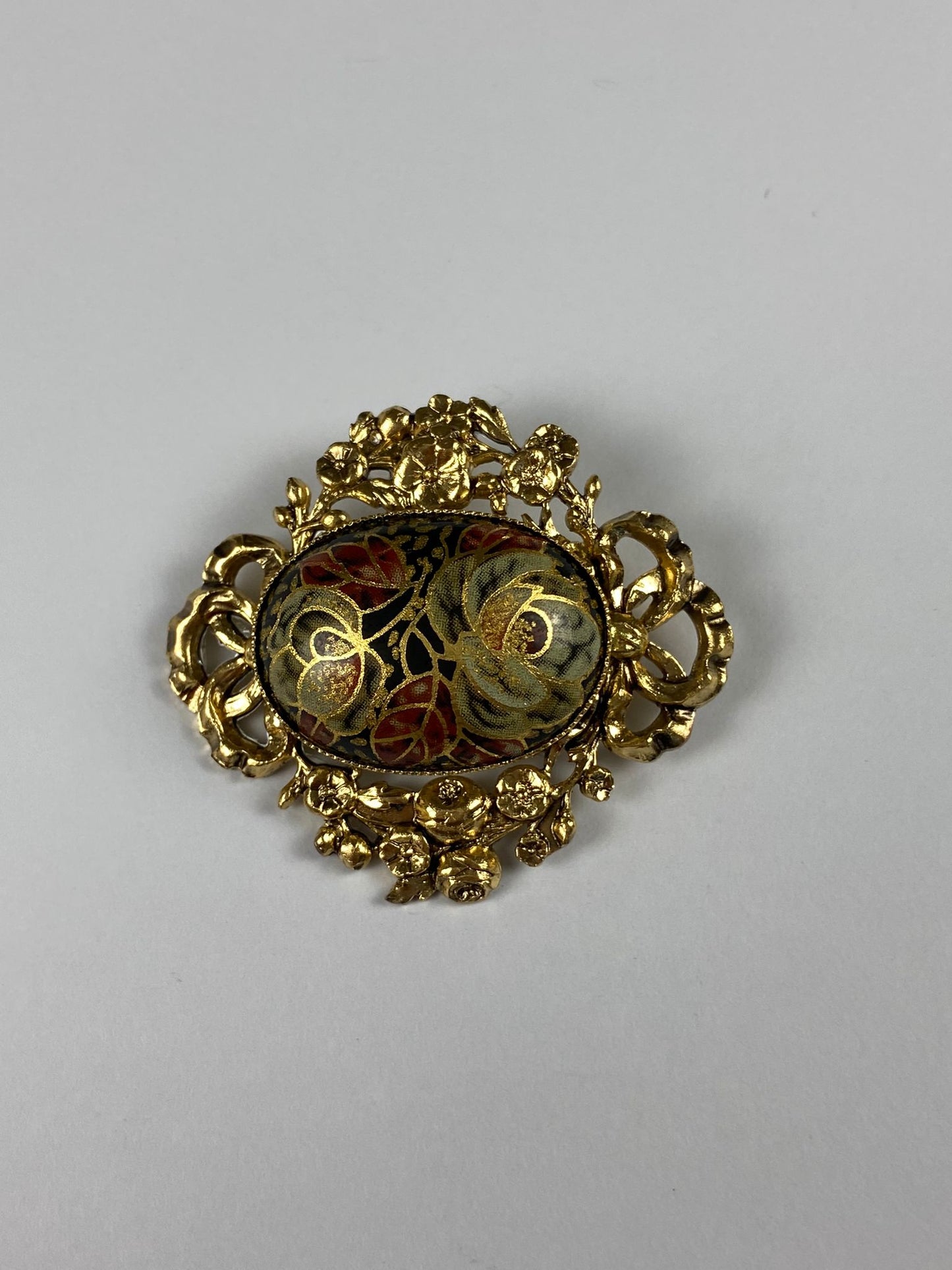 8268 Vintage Viktorianische Rococo Brosche 42,5x37,5mm