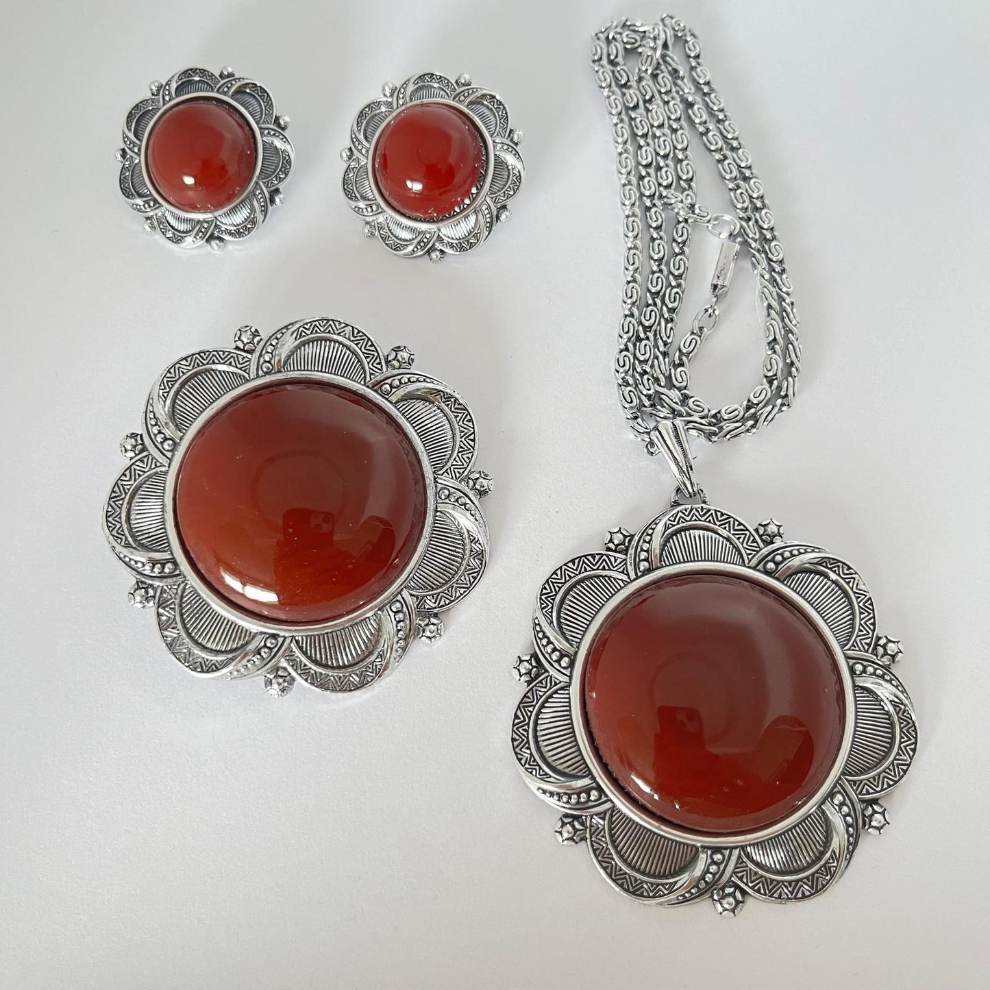 6901 Vintage Cabochon Brosche Ohrclips Halskette Set 53mm