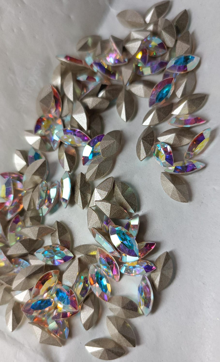 Swarovski® Fancy Navette Aurore Boreale 10x5mm