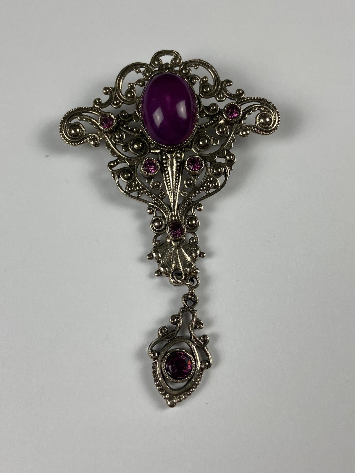 8168 Vintage Viktorianische Kronleuchter Brosche mit Swarovski Kristallen 87,5x52,8mm