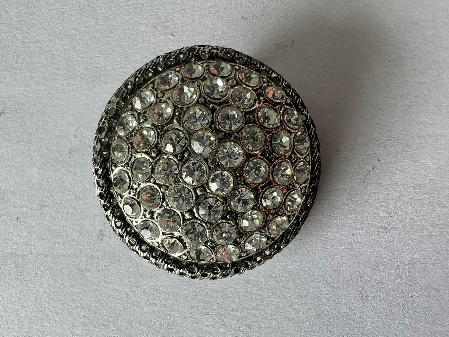 8535 Vintage Swarovski Kristallen Brosche 30mm