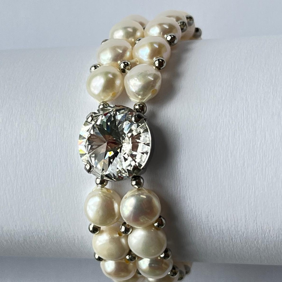 7937 Vintage Swarovski Kristallen & Perlen Stretcharmband 16cm