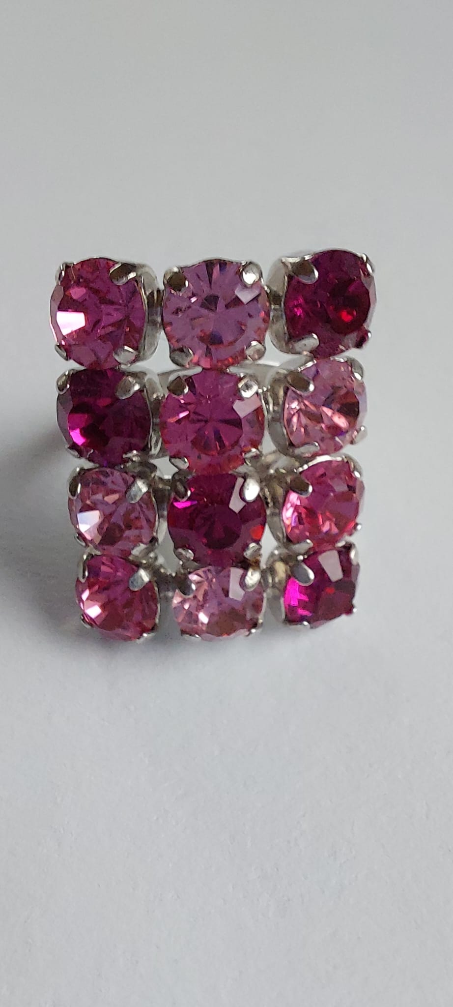 9924 Vintage Ring made with Swarovski Kristallen 25x20mm