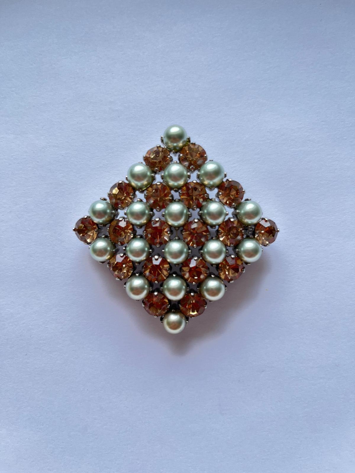 8502 Vintage Swarovski Kristallen Brosche 46mm