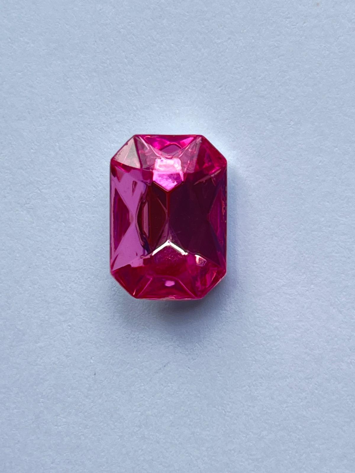 1002 Vintage Crystal Kunststoff Octagon Fuchsia 12mm