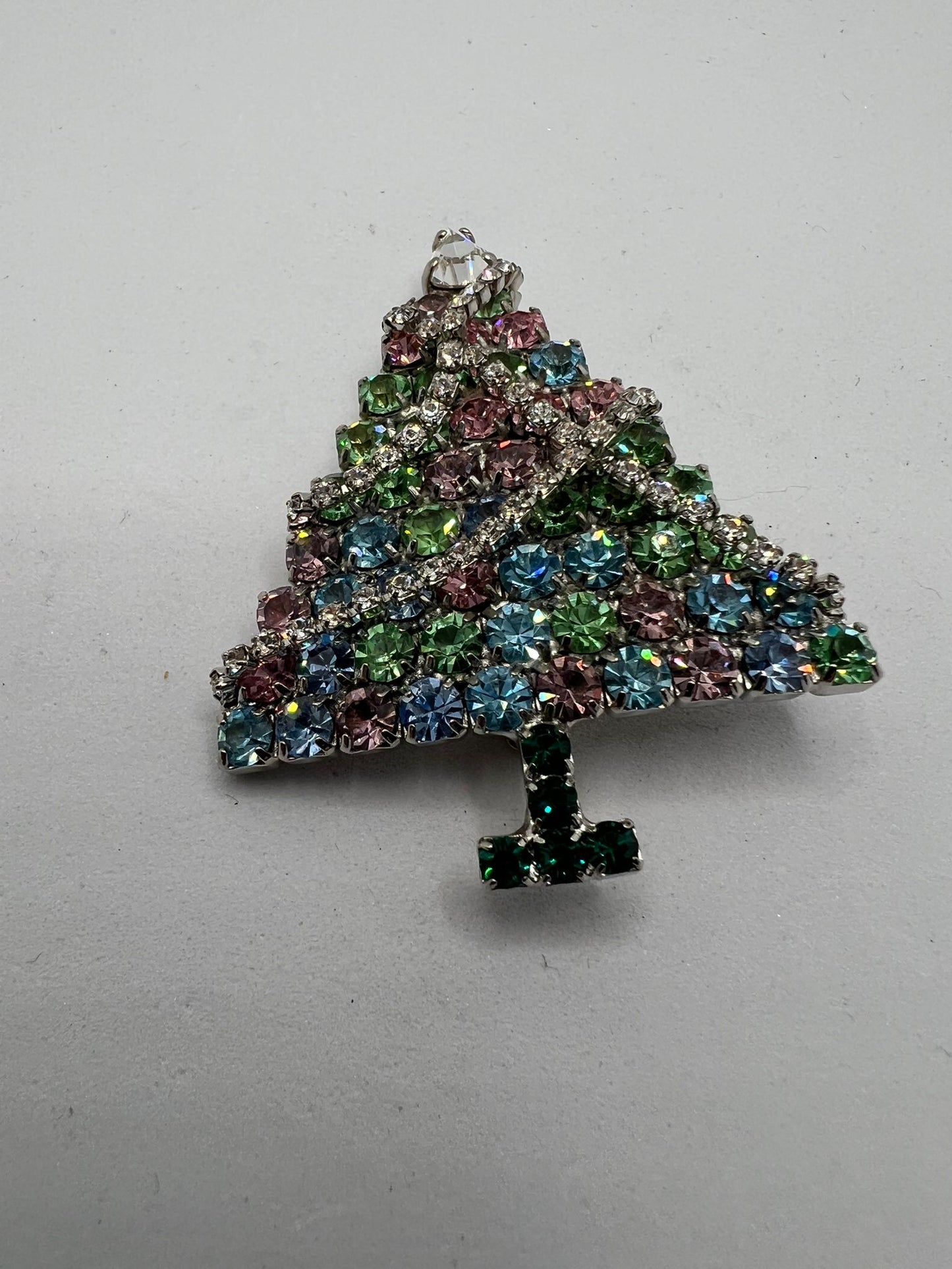 8851 Vintage Swarovski Kristallen Brosche 56mm