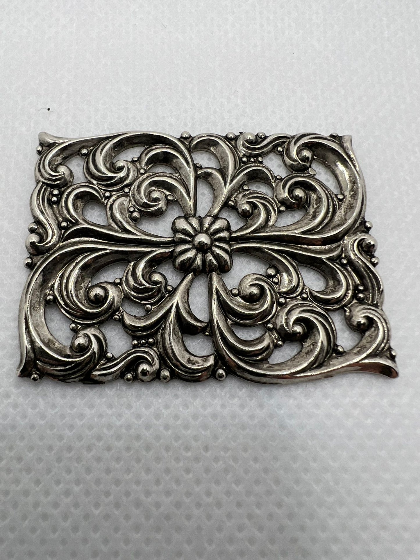 5881 Vintage Rhodium Filigren Schmuckzubehör 40mm