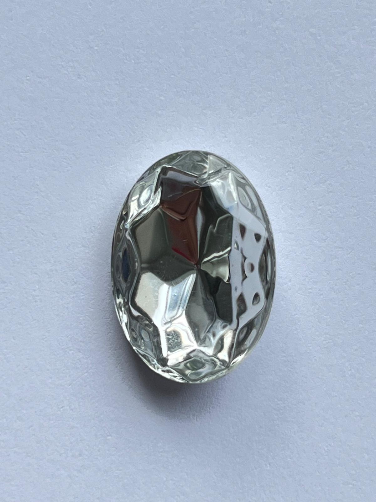 1013 Vintage Kunststoff Oval Crystal Cut 16mm