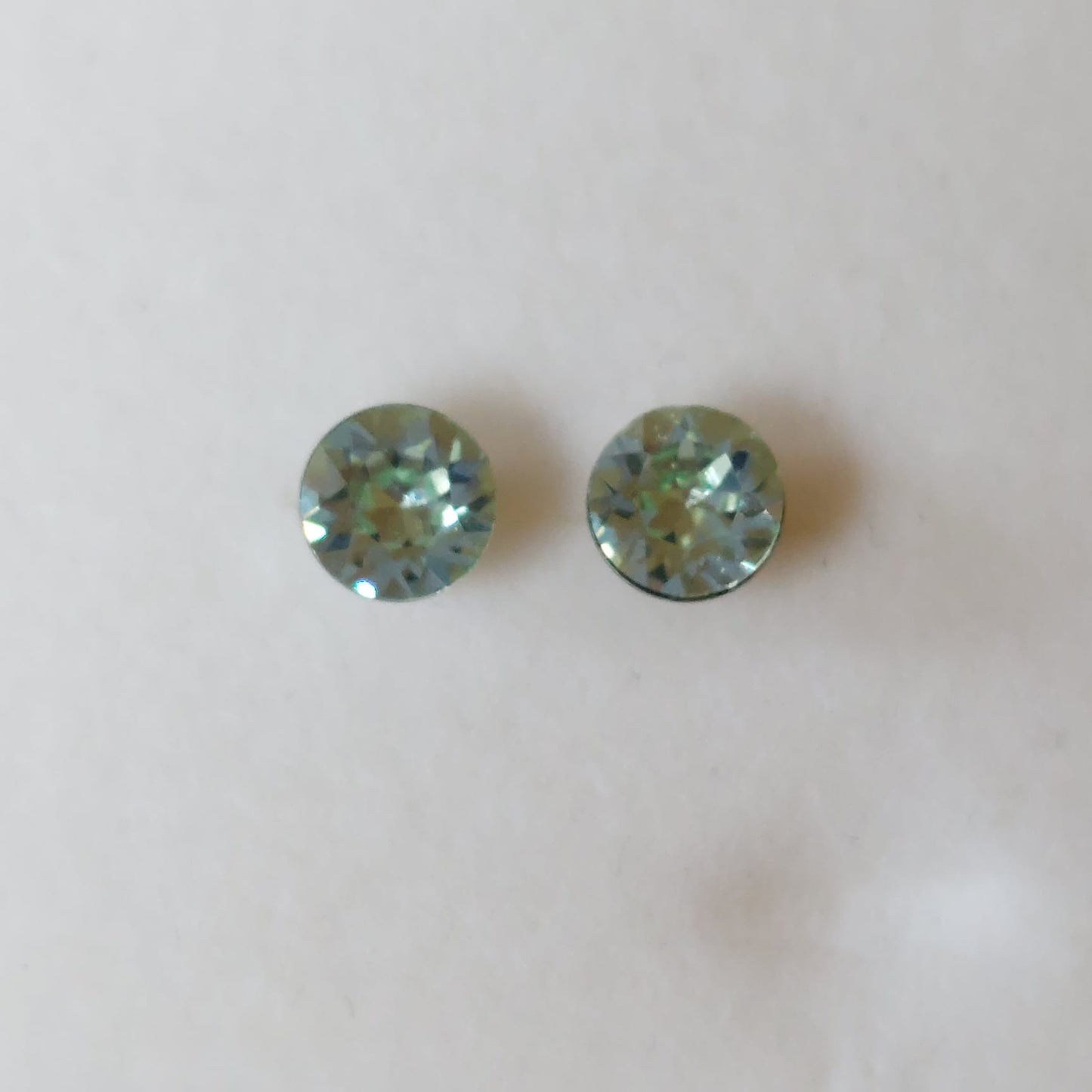 3803 Vintage Earring mit Swarovski Crystals