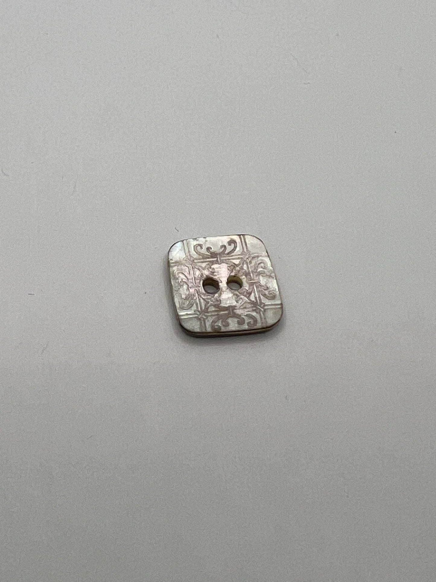 4739 Vintage Perlmutt Knopf 14mm