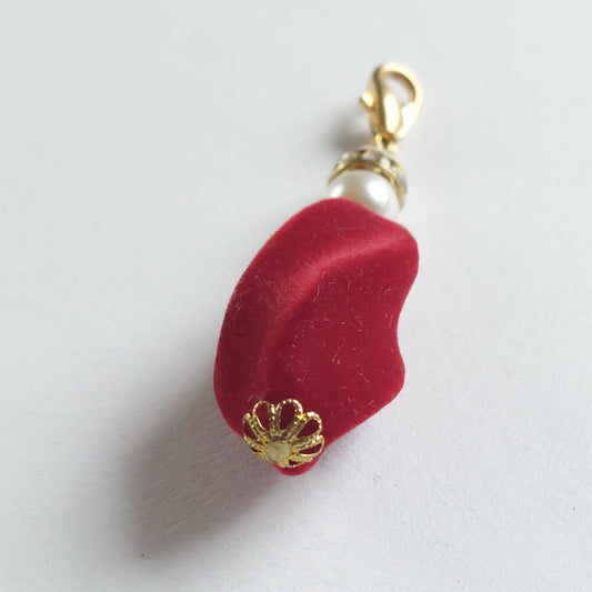 Samt Accessoire-Anhänger mit Swarovski Perlen & Kristallen 65mm