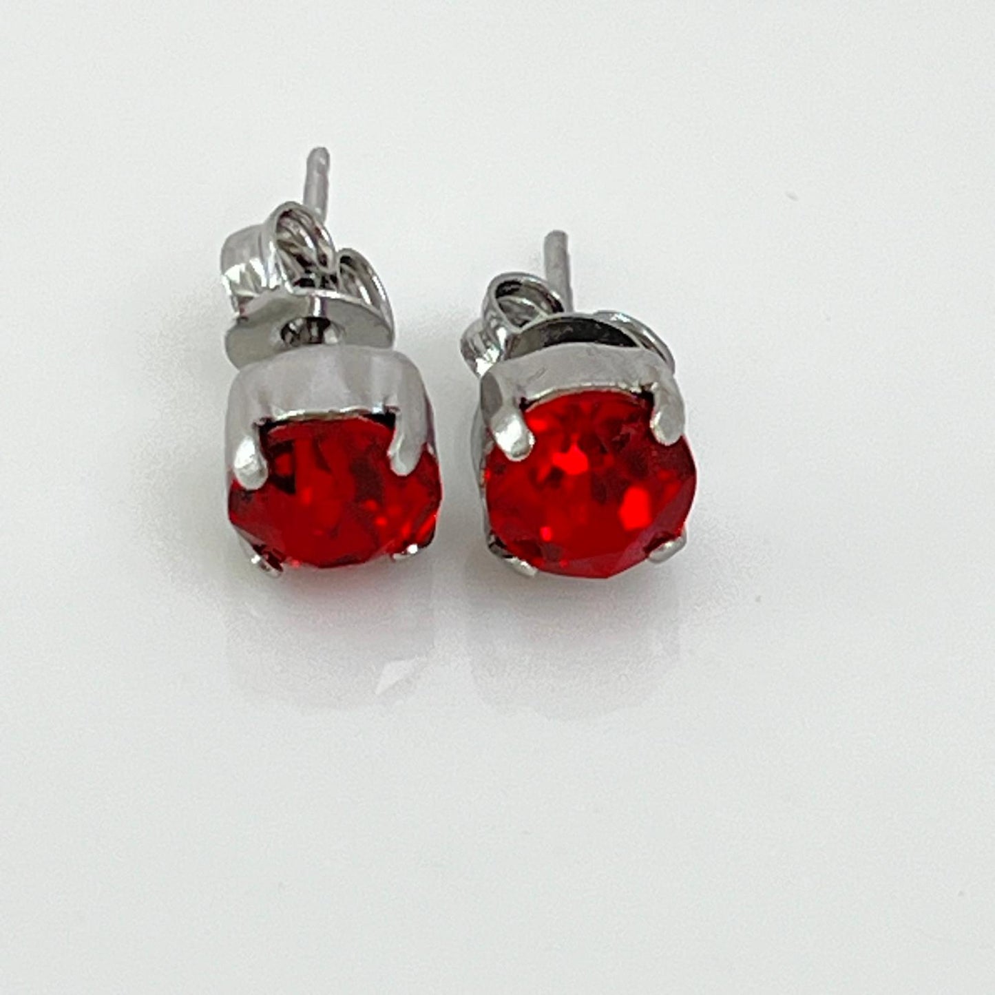 30328 Vintage Swarovski Kristallen Ohrstecker 5mm