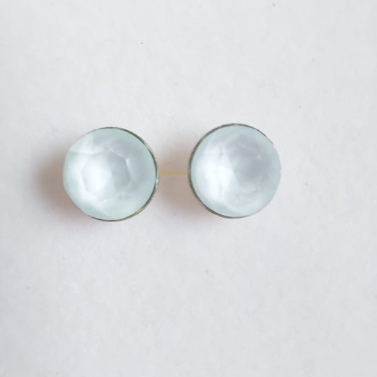 3673 Vintage Ohrringe mit Swarovski Kristallen 9mm