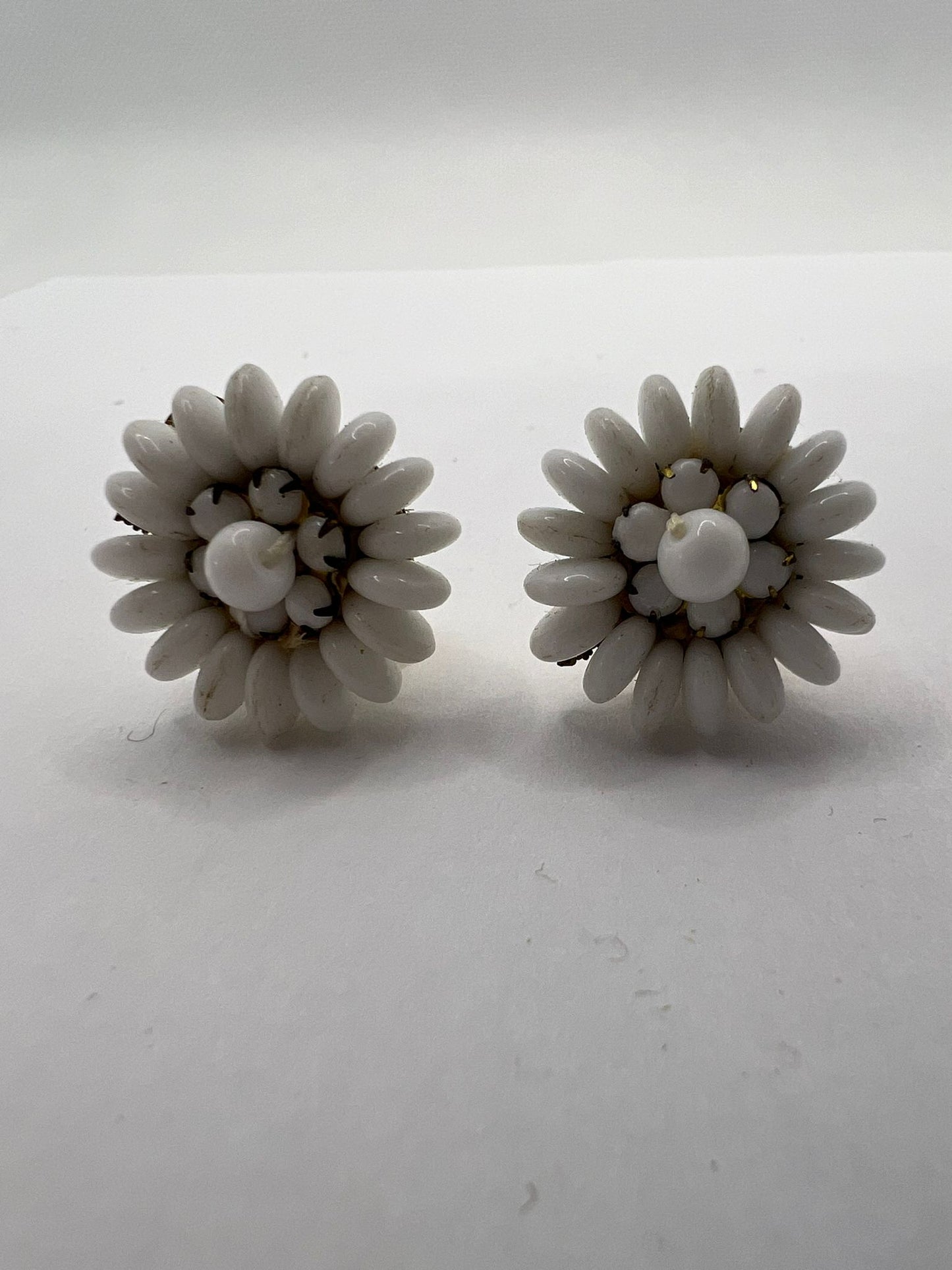 30518 Vintage Perlen Ohrclip 20mm