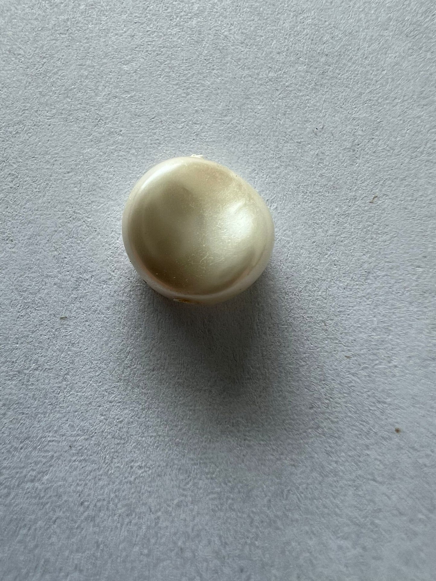 5746 Vintage Acryl Perlen Elfenbein 9mm