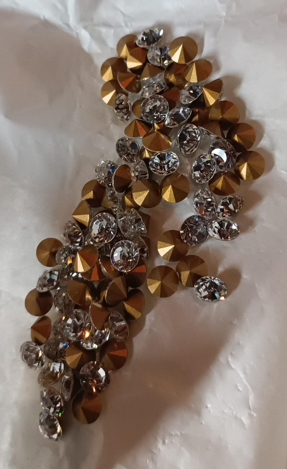 Swarovski® Chaton Vintage Crystal Gold Foiled SS39