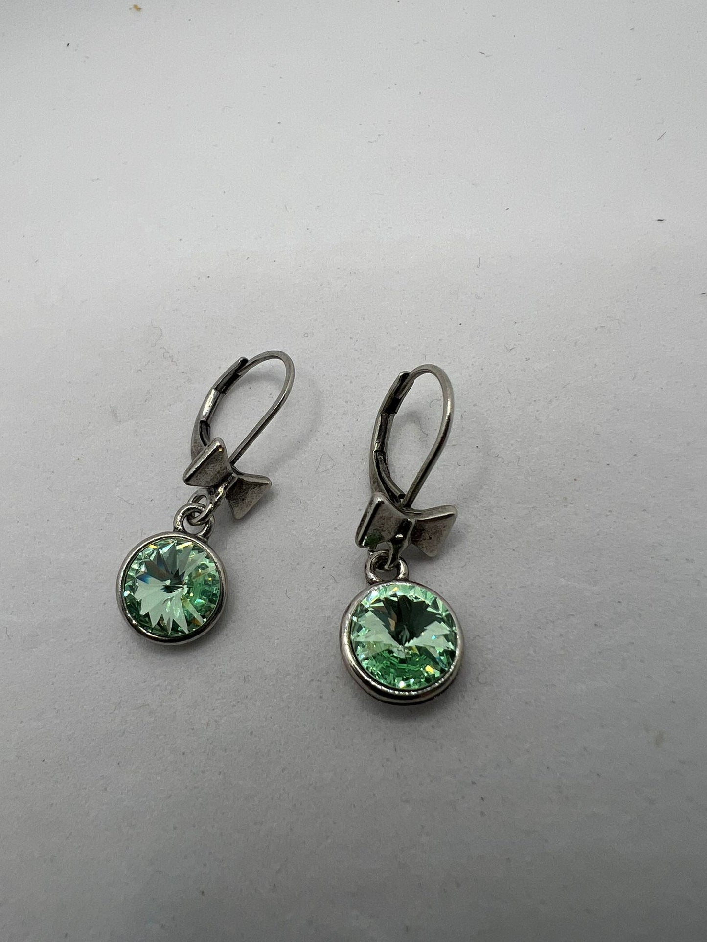 30617 Vintage Swarovski Kristallen Ohrhanger 9mm