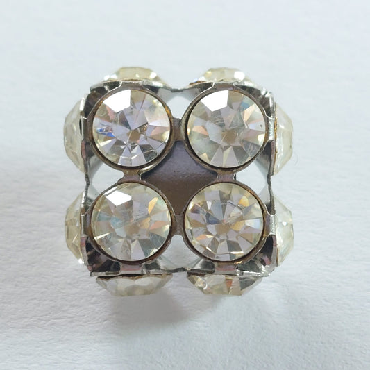 4205 Knopfe mit Swarovski Kristallen 15mm