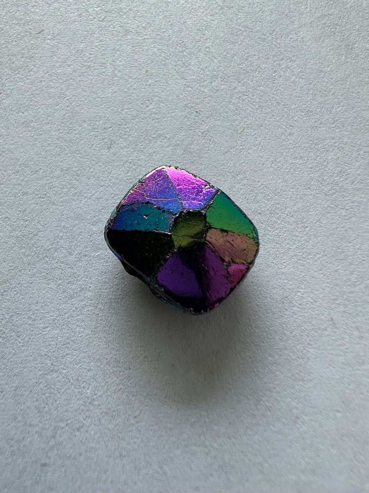 5755 Vintage Acryl Perlen Schwarz AB 12mm