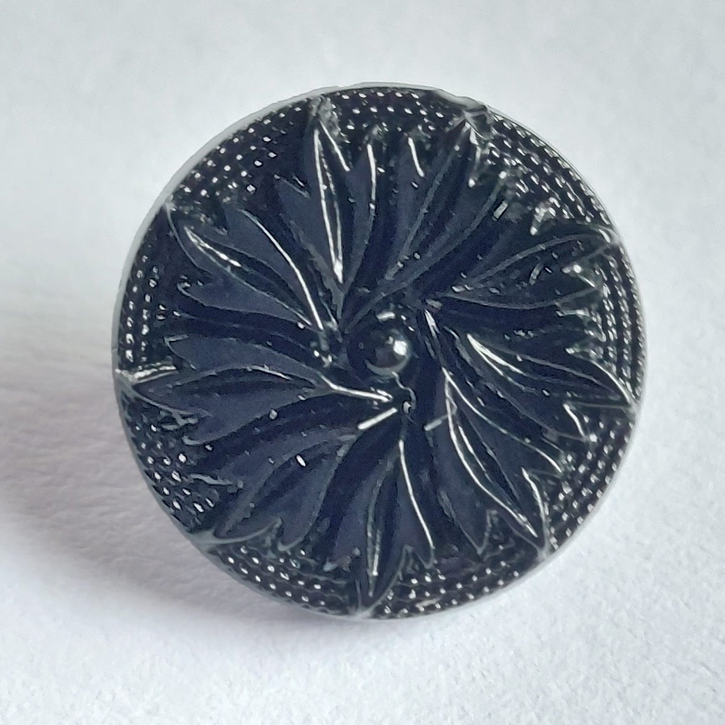 4277 Knopfe mit Swarovski Kristallen 13mm