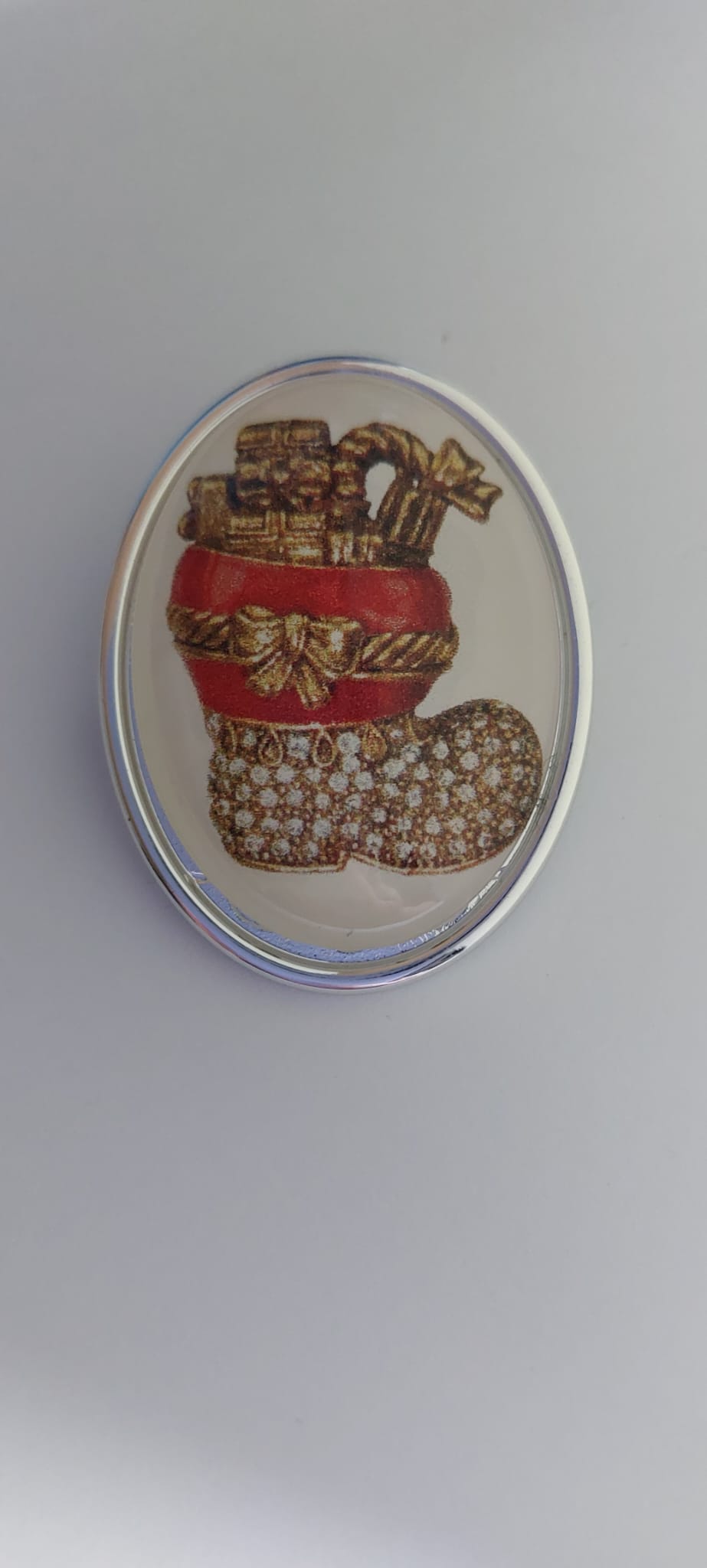 8005 Vintage Broschen mit Weihnachtsmotiv 45x35mm