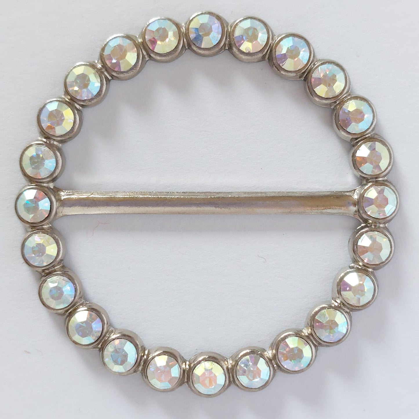 2041 Silberne Gürtelschnalle mit Swarovski Kristallen und Perlen 54mm