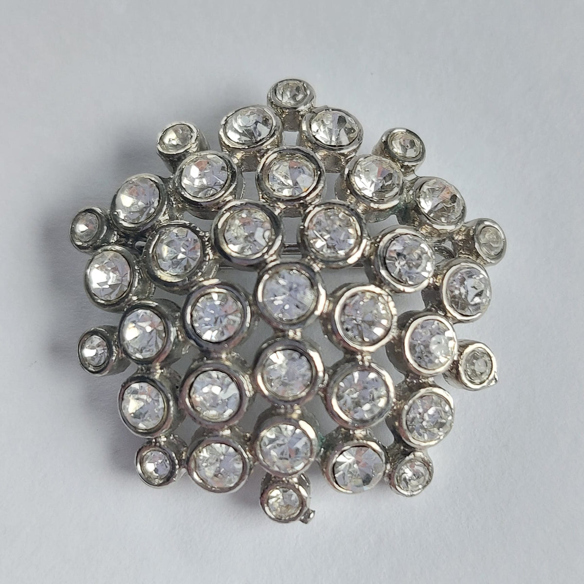 8080 Vintage Brosche mit Swarovski-Kristallen 30mm