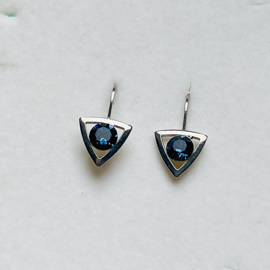 3909 Vintage Earrings mit Swarovski-Kristallen 20mm