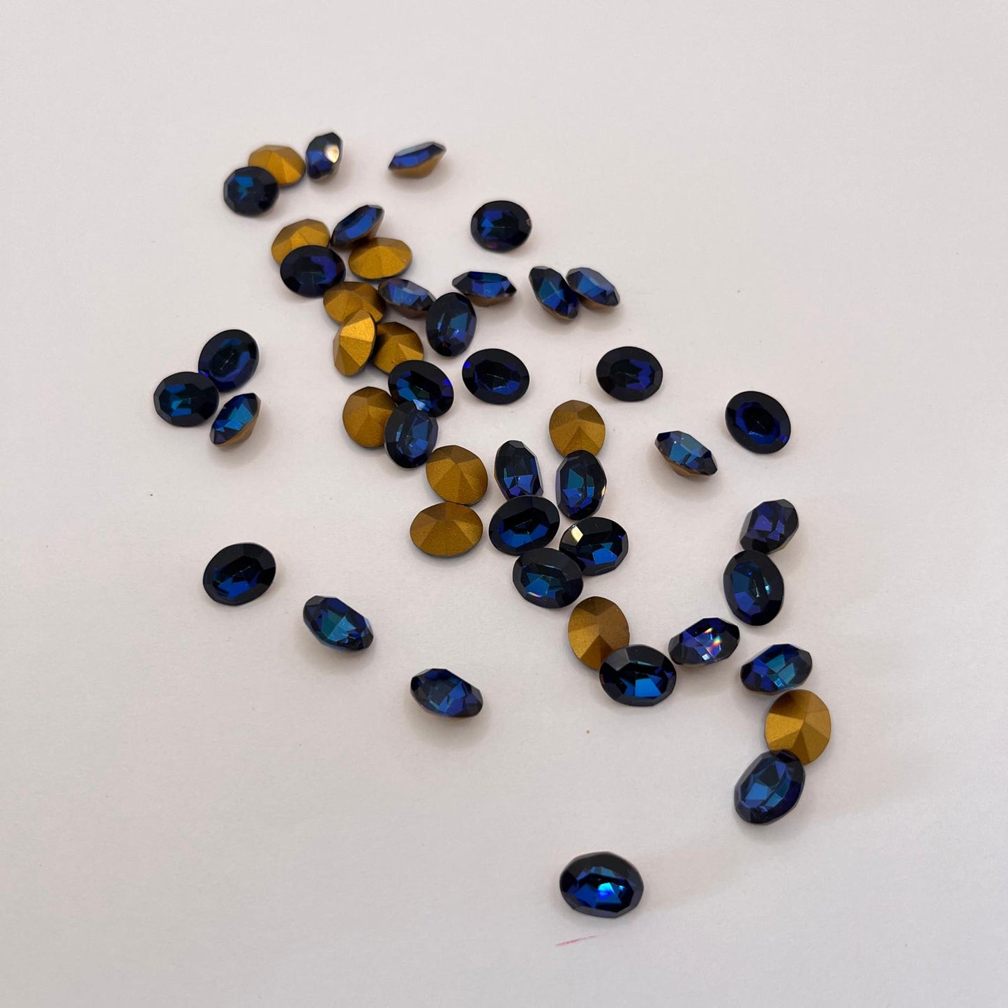 Swarovski® Fancy Vintage Oval Bermuda Blue Gold Foiled 10mm