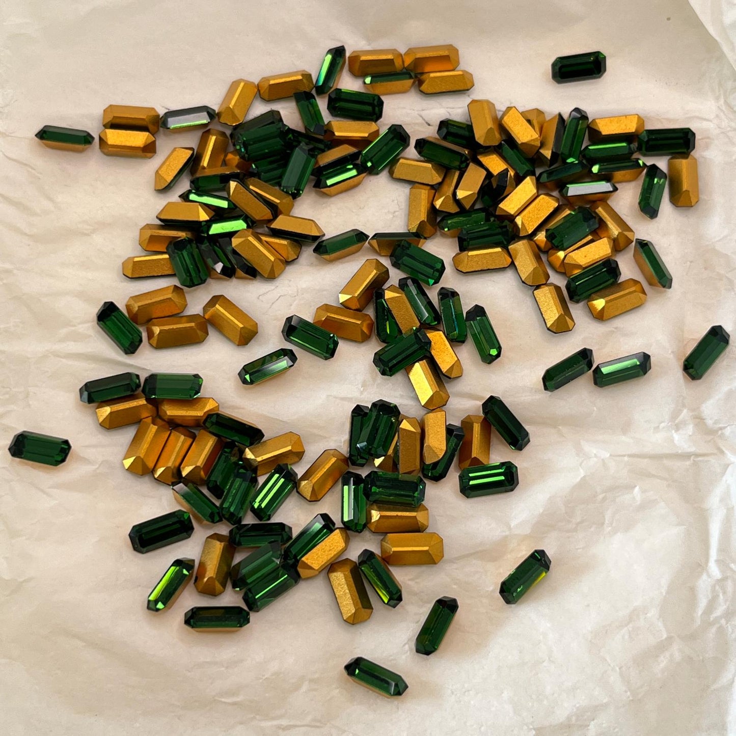 Swarovski® Fancy Vintage Octagon Baguette Green Turmaline Gold Foiled 10mm