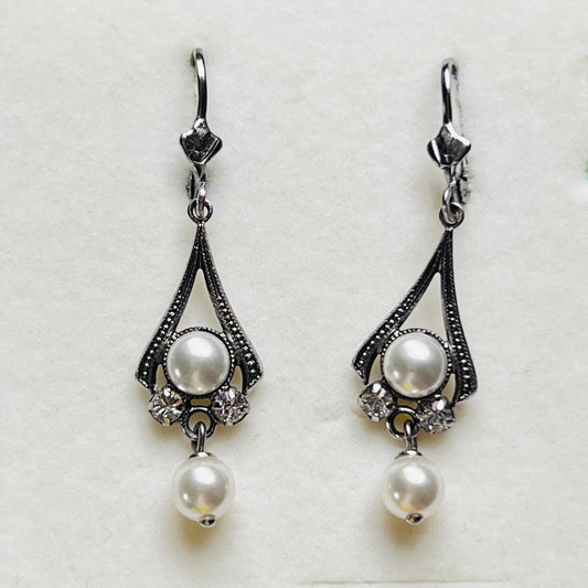 3948 Vintage Earring mit Swarovski Crystals & Pearls 48mm