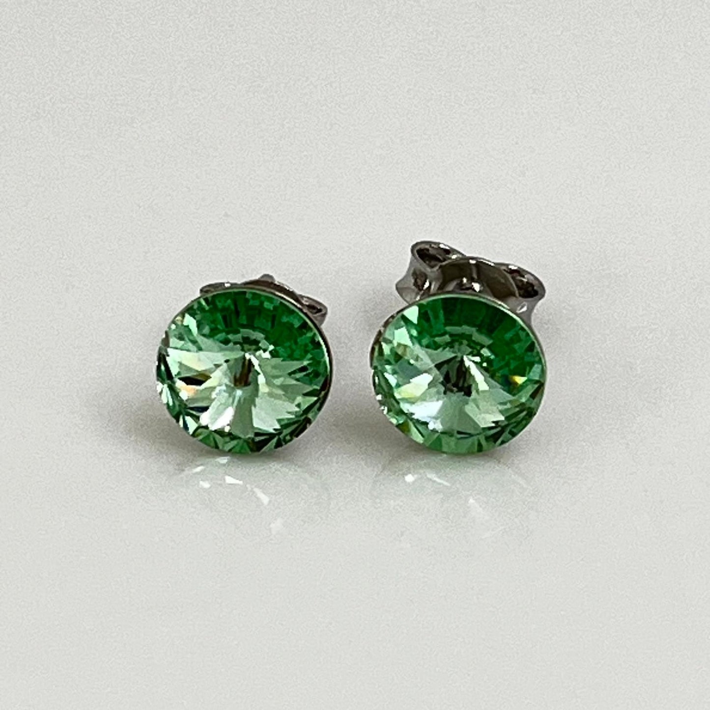 30365 Vintage Swarovski Kristallen Ohrstecker 8mm