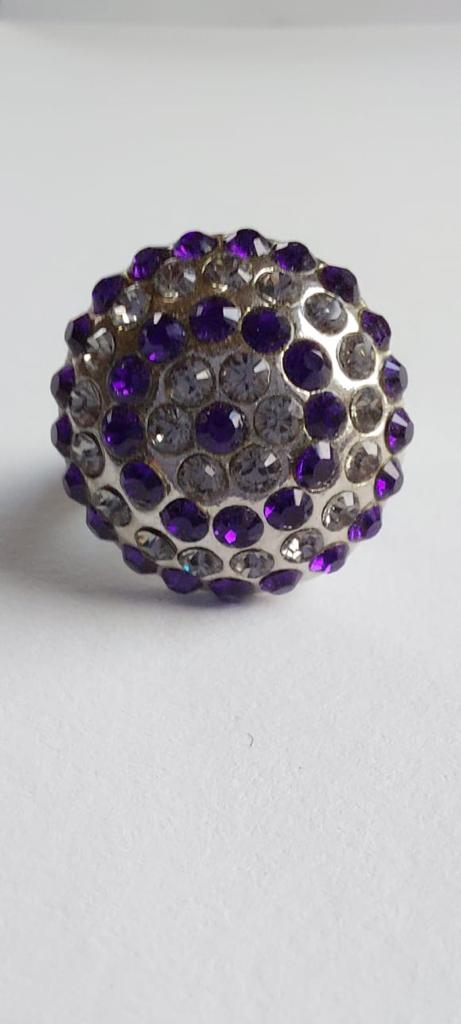 9931 Vintage Ring made with Swarovski Kristallen 25mm