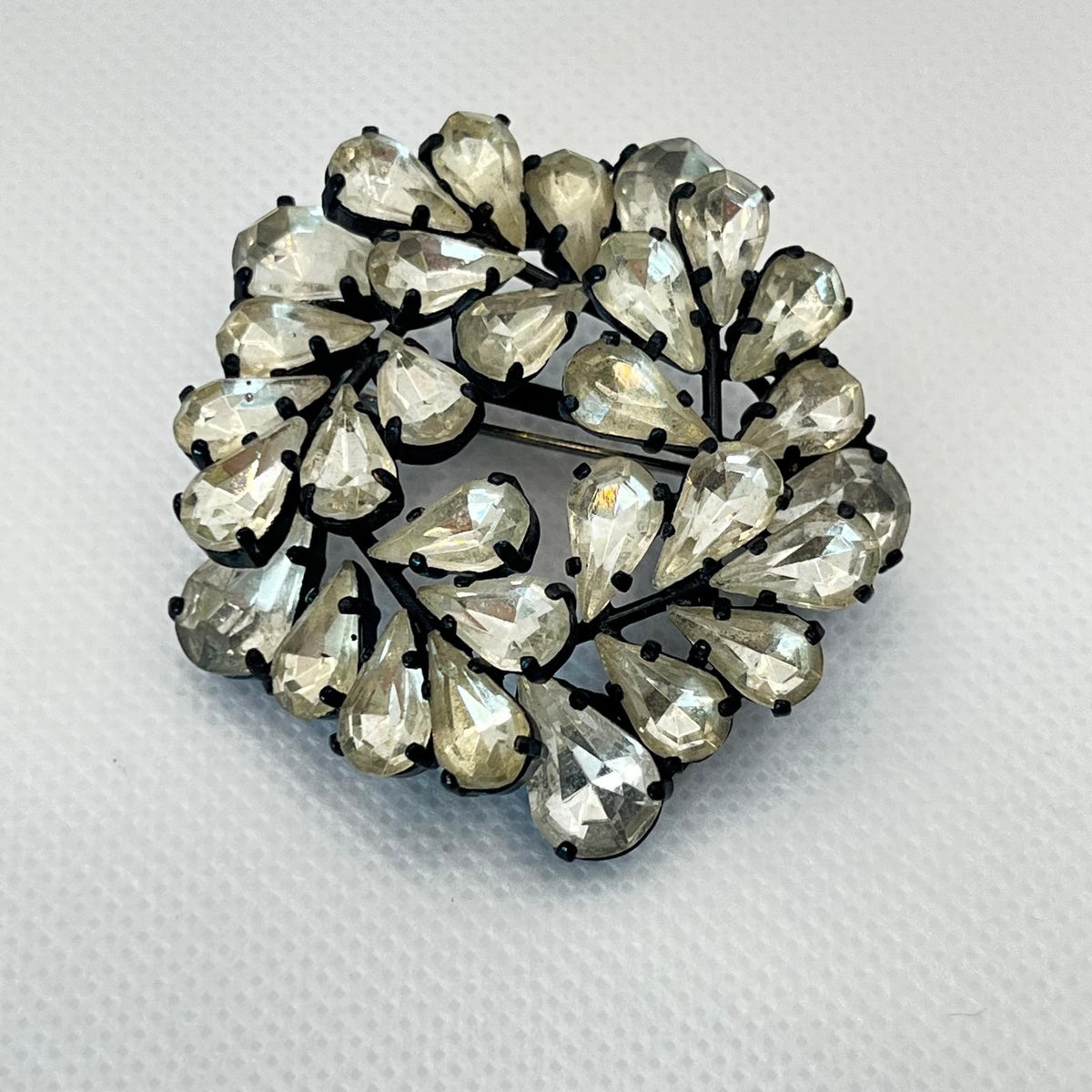 8804 Vintage Swarovski Kristallen Brosche 46mm