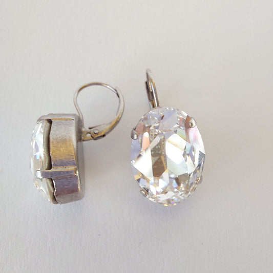 3437 Vintage-Ohrringe mit Swarovski Kristallen 27mm