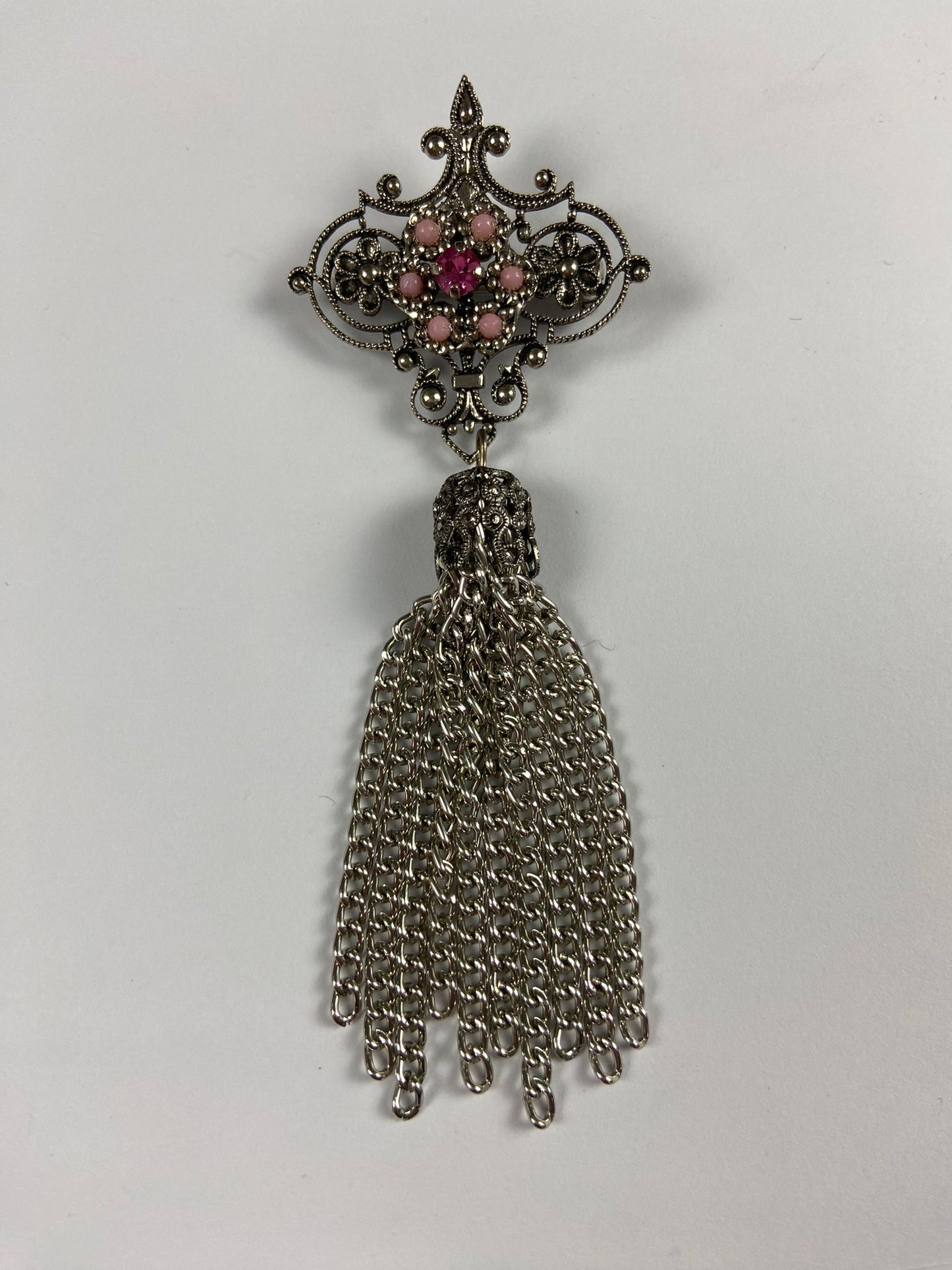 8150 Vintage Quastenbrosche mit Swarovski Perlen & Kristallen 36,3x102mm